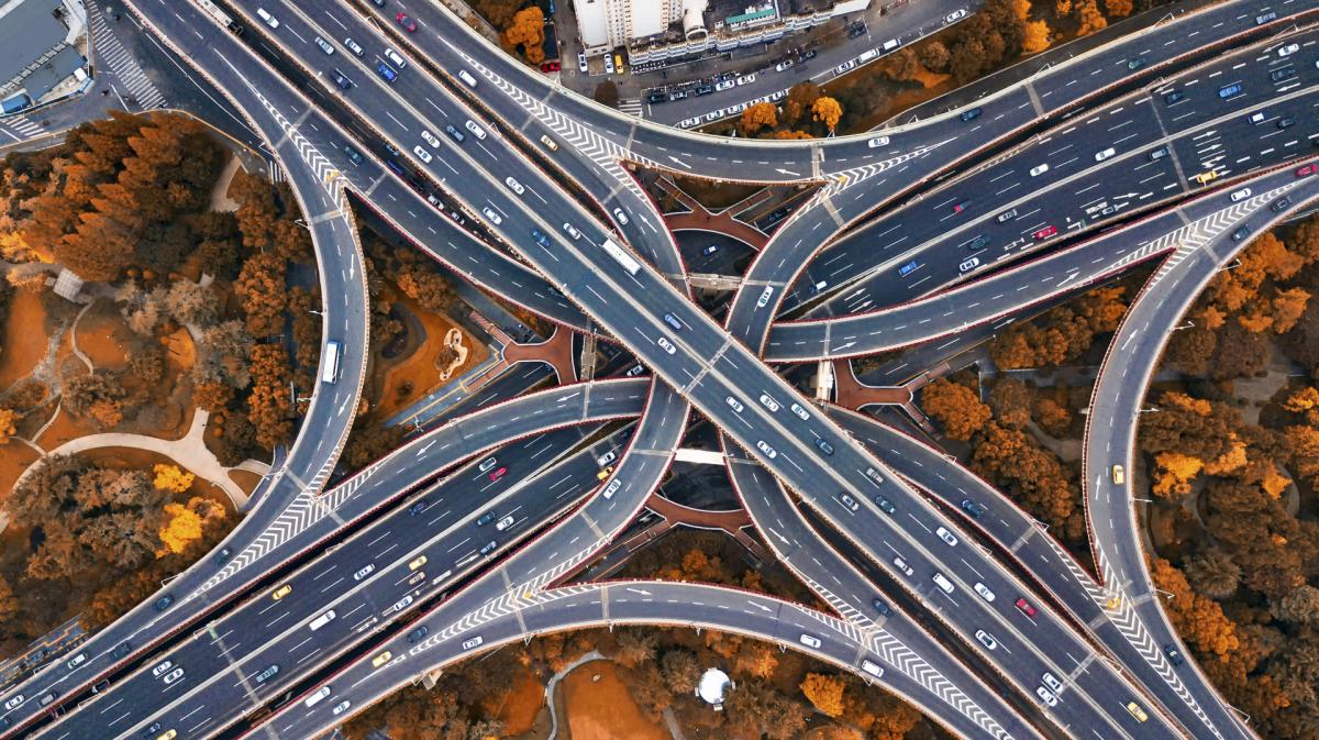 �Ʋʹ��ʡ�(�й���)���޹�˾����